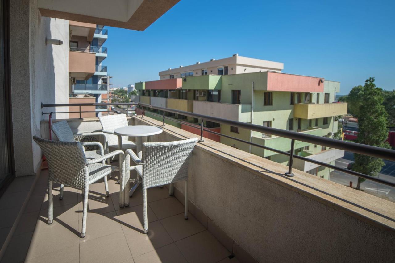 Lake Boutique Apartments & Rooms Mamaia Exterior foto